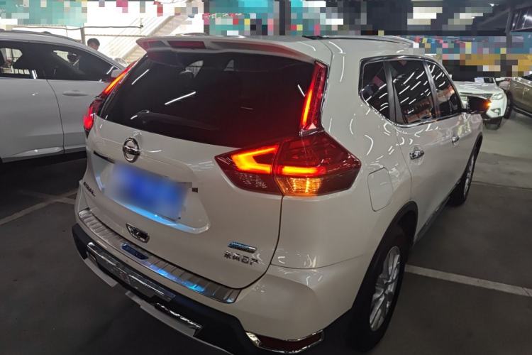 Used Nissan X-Trail 2023 Classic 2.0L Two-Wheel Drive Smart Connect Premium Edition Rear Right 45 Deg
