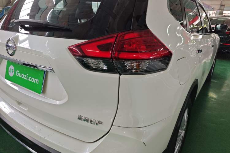 Used Nissan X-Trail 2023 Classic 2.0L Two-Wheel Drive Smart Connect & Comfort Edition Right Rear Taillight