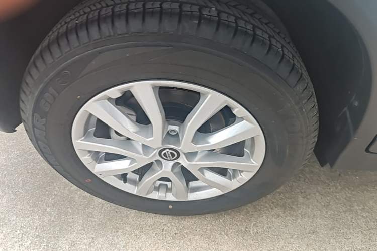 Used Nissan X-Trail 2023 Classic 2.0L Two-Wheel Drive Smart Connect Premium Edition Right Rear Wheel Hub