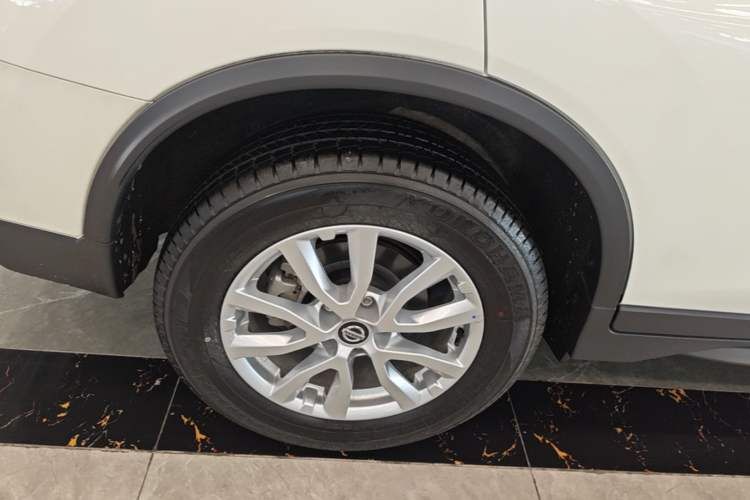 Used Nissan X-Trail 2023 Classic 2.0L Two-Wheel Drive Smart Connect Premium Edition Right Rear Wheel Hub
