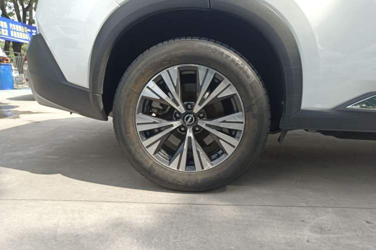 Used Nissan X-Trail 2023 e-POWER Ultra-Hybrid Dual-Motor All-Wheel-Drive Luxury Edition Right Rear Wheel Hub