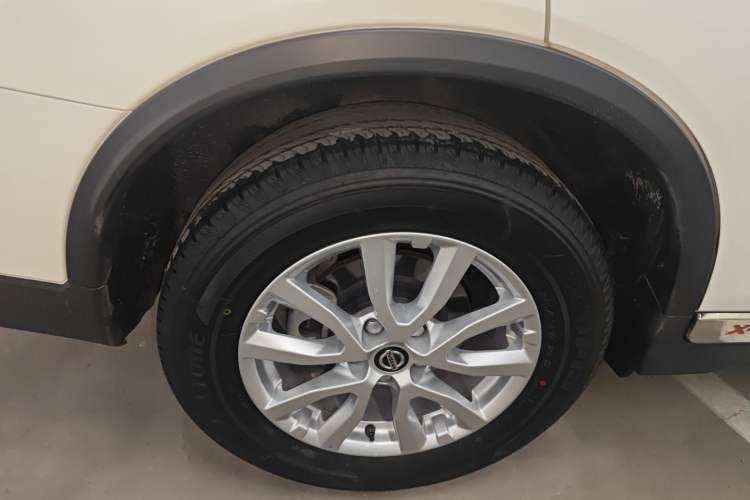 Used Nissan X-Trail 2023 Classic 2.0L Two-Wheel Drive Smart Connect Premium Edition Right Rear Wheel Hub
