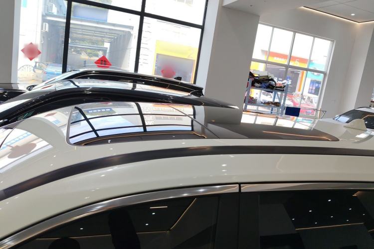 Used Nissan X-Trail 2023 Classic 2.0L Two-Wheel Drive Smart Connect Premium Edition Roof