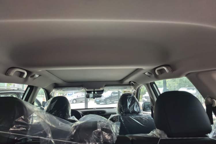 Used Nissan X-Trail 2023 Classic 2.0L Two-Wheel Drive Smart Connect Premium Edition Roof
