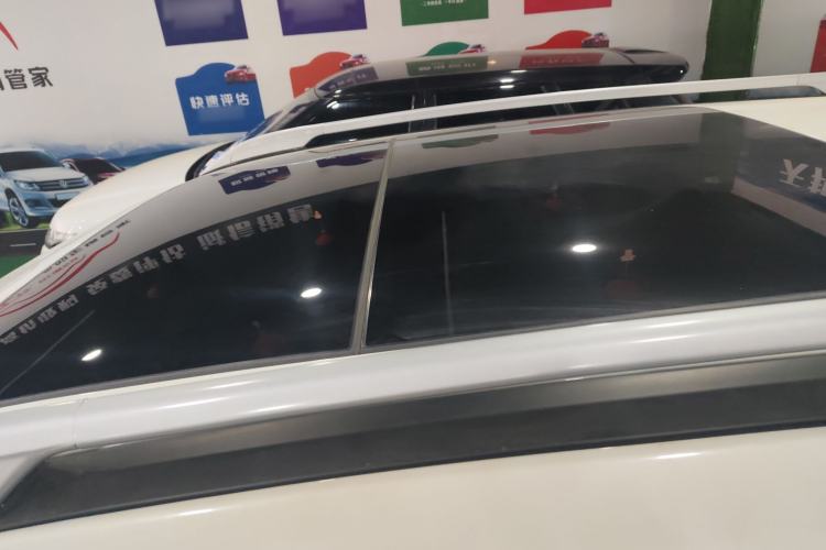 Used Nissan X-Trail 2023 Classic 2.0L Two-Wheel Drive Smart Connect Premium Edition Roof
