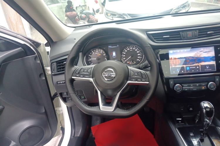 Used Nissan X-Trail 2023 Classic 2.0L Two-Wheel Drive Smart Connect Premium Edition Steering Wheel