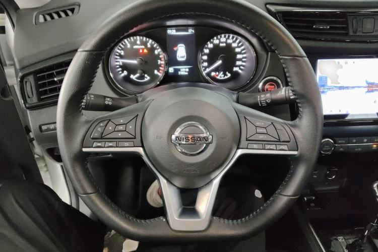 Used Nissan X-Trail 2023 Classic 2.0L Two-Wheel Drive Smart Connect & Comfort Edition Steering Wheel