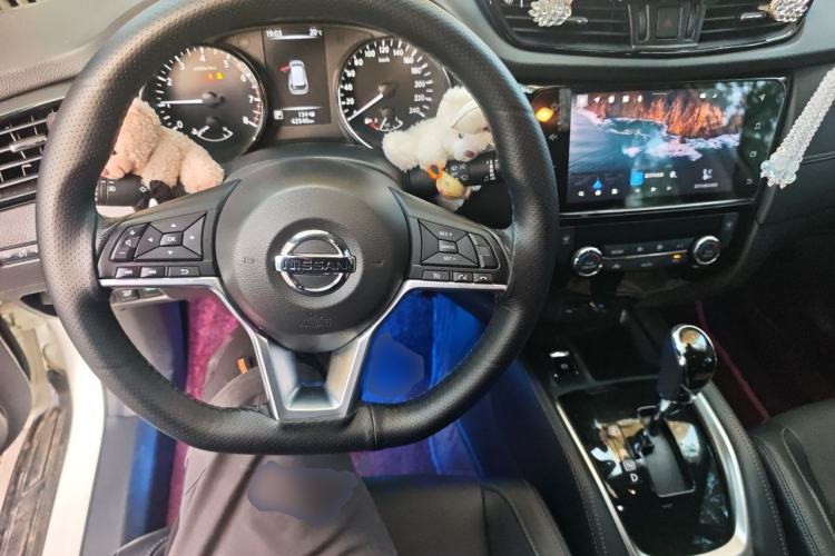 Used Nissan X-Trail 2023 Classic 2.0L Two-Wheel Drive Smart Connect Premium Edition Steering Wheel