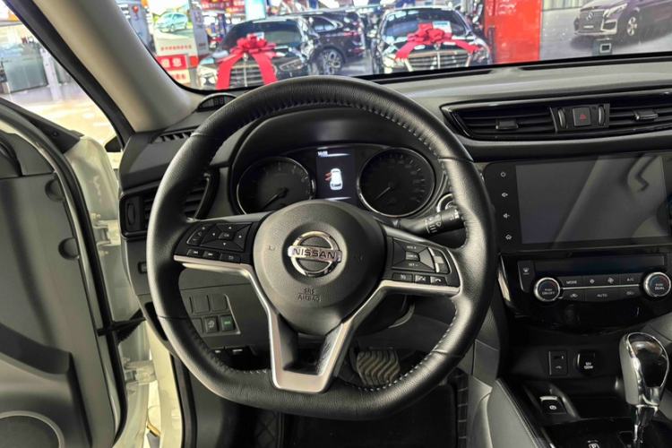 Used Nissan X-Trail 2023 Classic 2.0L Two-Wheel Drive Smart Connect & Comfort Edition Steering Wheel