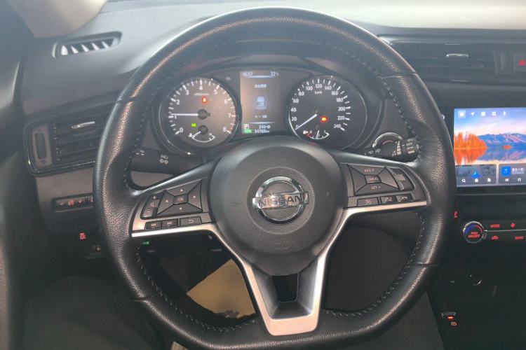 Used Nissan X-Trail 2023 Classic 2.0L Two-Wheel Drive Smart Connect & Comfort Edition Steering Wheel