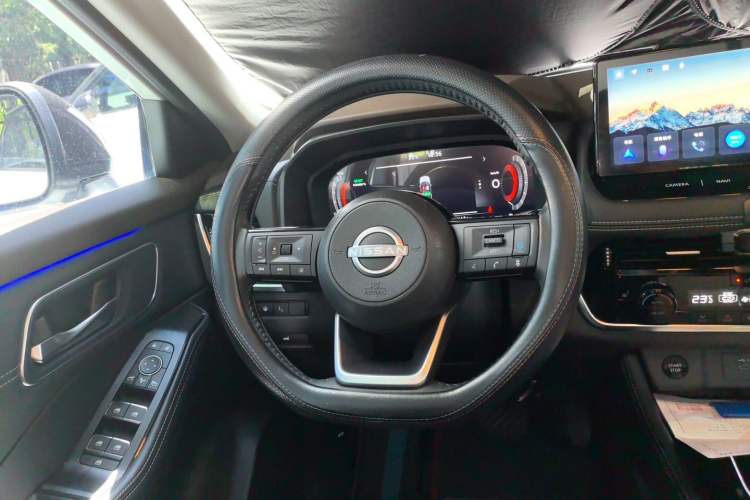 Used Nissan X-Trail 2023 e-POWER Ultra-Hybrid Dual-Motor All-Wheel-Drive Supreme Edition Steering Wheel