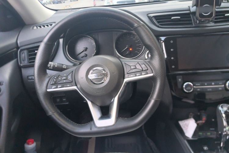 Used Nissan X-Trail 2023 Classic 2.0L Two-Wheel Drive Smart Connect Premium Edition Steering Wheel