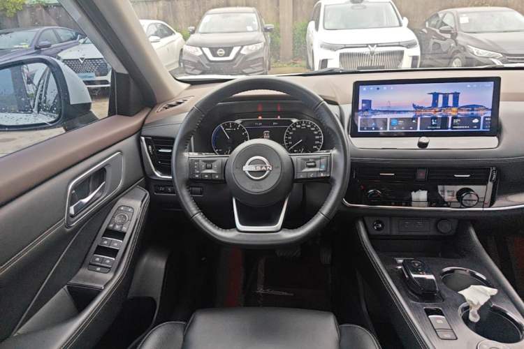 Used Nissan X-Trail 2023 e-POWER Ultra-Hybrid Dual-Motor All-Wheel-Drive Luxury Edition Steering Wheel