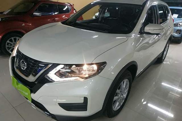 Used Nissan X-Trail 2023 Classic 2.0L Two-Wheel Drive Smart Connect & Comfort Edition
