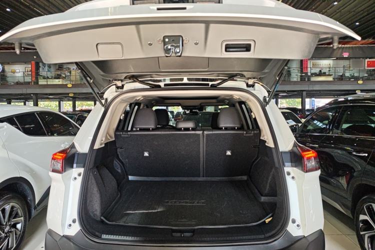 Used Nissan X-Trail 2023 e-POWER Ultra-Hybrid Dual-Motor All-Wheel-Drive Luxury Edition Trunk