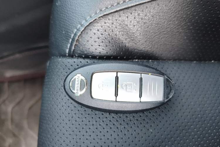 Used Nissan X-Trail 2023 Classic 2.0L Two-Wheel Drive Smart Connect & Comfort Edition Vehicle Key