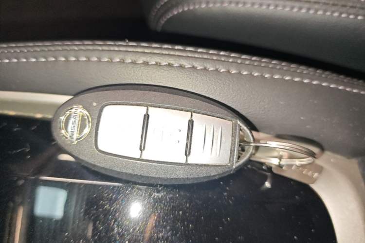 Used Nissan X-Trail 2023 Classic 2.0L Two-Wheel Drive Smart Connect Premium Edition Vehicle Key