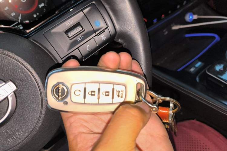 Used Nissan X-Trail 2023 e-POWER Ultra-Hybrid Dual-Motor All-Wheel-Drive Supreme Edition Vehicle Key