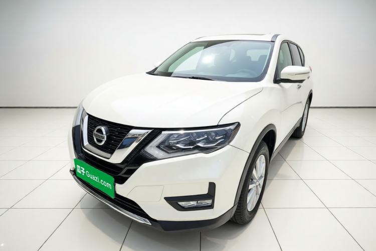 Nissan X-Trail 2023 Classic 2.0L Two-Wheel Drive Smart Connect Premium Edition