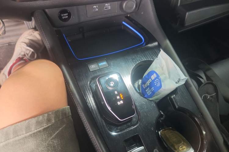 Used Nissan X-Trail 2023 e-POWER Ultra-Hybrid Dual-Motor All-Wheel-Drive Supreme Edition Gear Lever