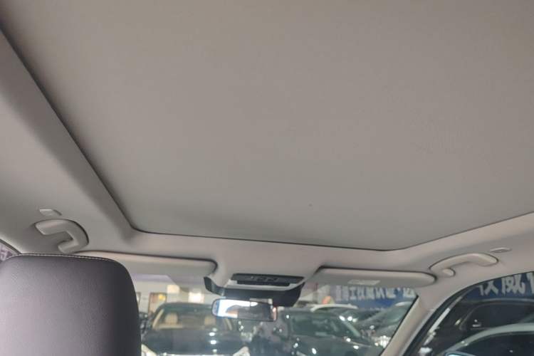 Used Nissan X-Trail 2023 e-POWER Ultra-Hybrid Dual-Motor All-Wheel-Drive Supreme Edition Headliner