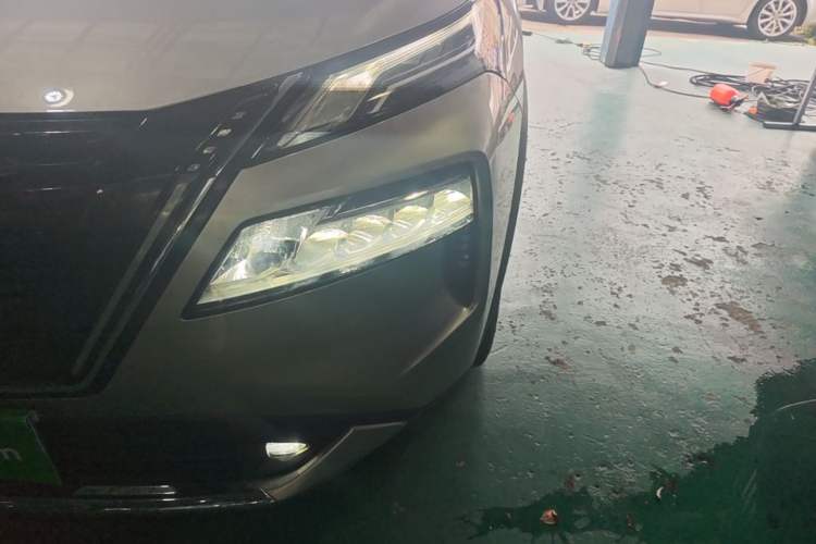 Used Nissan X-Trail 2023 e-POWER Ultra-Hybrid Dual-Motor All-Wheel-Drive Supreme Edition Left Front Headlight