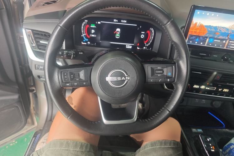Used Nissan X-Trail 2023 e-POWER Ultra-Hybrid Dual-Motor All-Wheel-Drive Supreme Edition Steering Wheel
