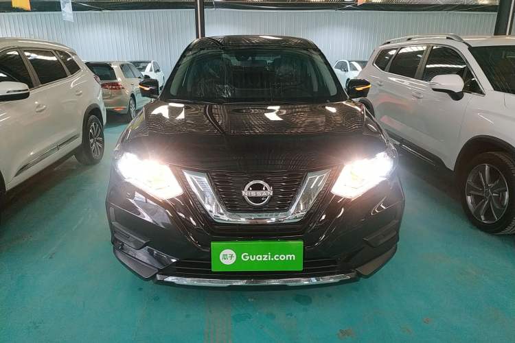 Used Nissan X-Trail 2025 Honor 2.0L Two-Wheel Drive Genuine Edition Exterior 1