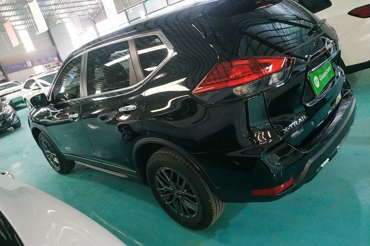 Used Nissan X-Trail 2025 Honor 2.0L Two-Wheel Drive Genuine Edition Exterior 3