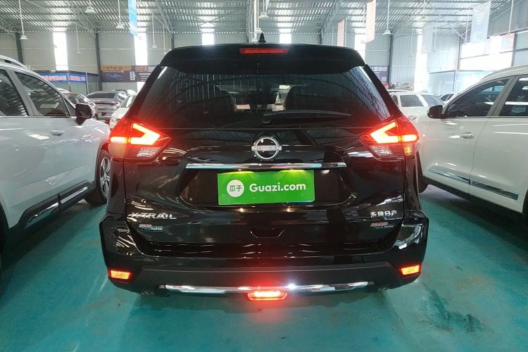 Used Nissan X-Trail 2025 Honor 2.0L Two-Wheel Drive Genuine Edition Exterior 4