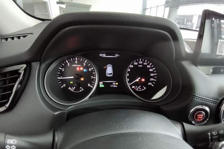 Used Nissan X-Trail 2025 Honor 2.0L Two-Wheel Drive Leading Edition Instrument Cluster