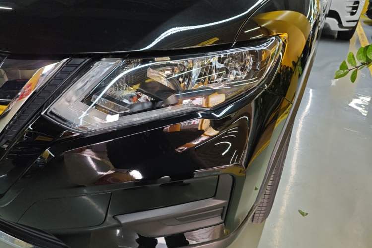 Used Nissan X-Trail 2025 Honor 2.0L Two-Wheel Drive Genuine Edition Left Front Headlight