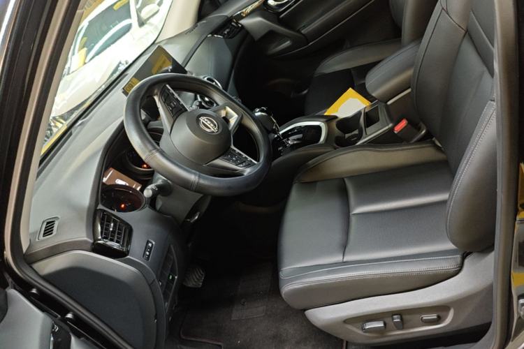 Used Nissan X-Trail 2025 Honor 2.0L Two-Wheel Drive Genuine Edition Left Front Seat