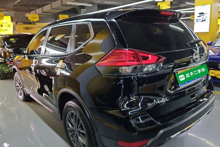 Used Nissan X-Trail 2025 Honor 2.0L Two-Wheel Drive Genuine Edition Rear Left 45 Deg