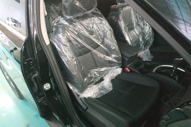 Used Nissan X-Trail 2025 Honor 2.0L Two-Wheel Drive Genuine Edition Right Front Seat
