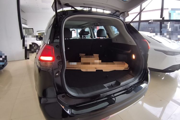 Used Nissan X-Trail 2025 Honor 2.0L Two-Wheel Drive Leading Edition Trunk
