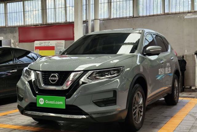 Ojetý Nissan X-Trail 2025 Honor 2.0L Two-Wheel Drive Leading Edition
