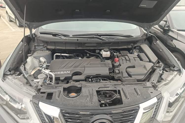 Used Nissan X-Trail 2025 Honor 2.0L Two-Wheel Drive Leading Edition Engine Bay