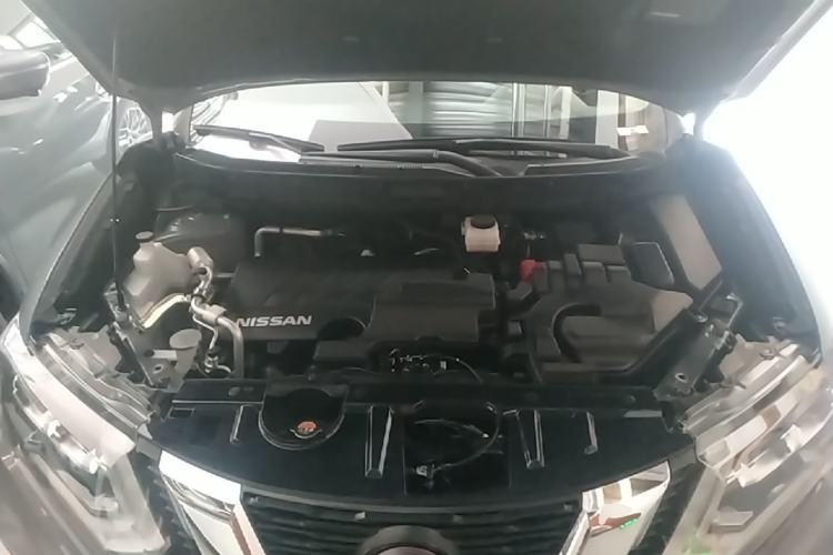 Used Nissan X-Trail 2025 Honor 2.0L Two-Wheel Drive Leading Edition Engine Bay