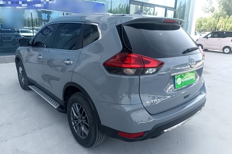 Used Nissan X-Trail 2025 Honor 2.0L Two-Wheel Drive Leading Edition Exterior 2
