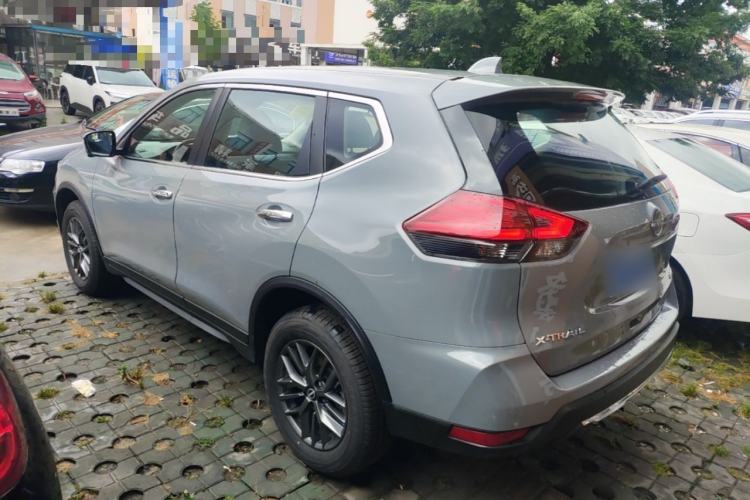 Used Nissan X-Trail 2025 Honor 2.0L Two-Wheel Drive Leading Edition Exterior 2