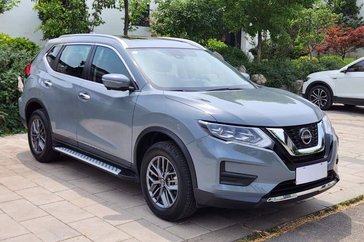 Used Nissan X-Trail 2025 Honor 2.0L Two-Wheel Drive Leading Edition Exterior 3