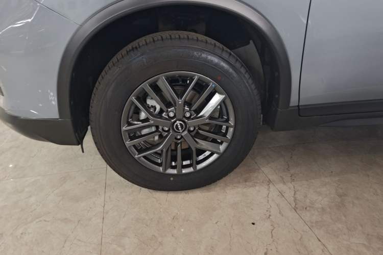 Used Nissan X-Trail 2025 Honor 2.0L Two-Wheel Drive Leading Edition Exterior 4
