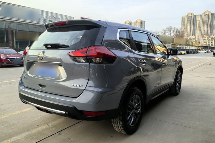 Used Nissan X-Trail 2025 Honor 2.0L Two-Wheel Drive Leading Edition Exterior 5