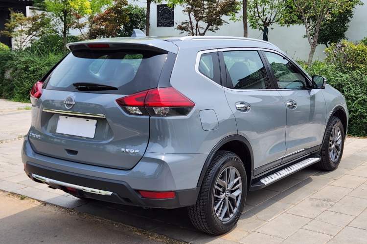 Used Nissan X-Trail 2025 Honor 2.0L Two-Wheel Drive Leading Edition Exterior 7