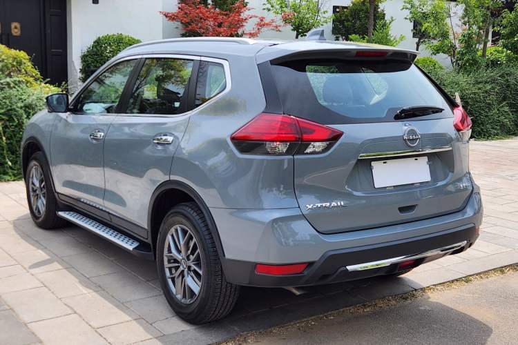 Used Nissan X-Trail 2025 Honor 2.0L Two-Wheel Drive Leading Edition Exterior 8