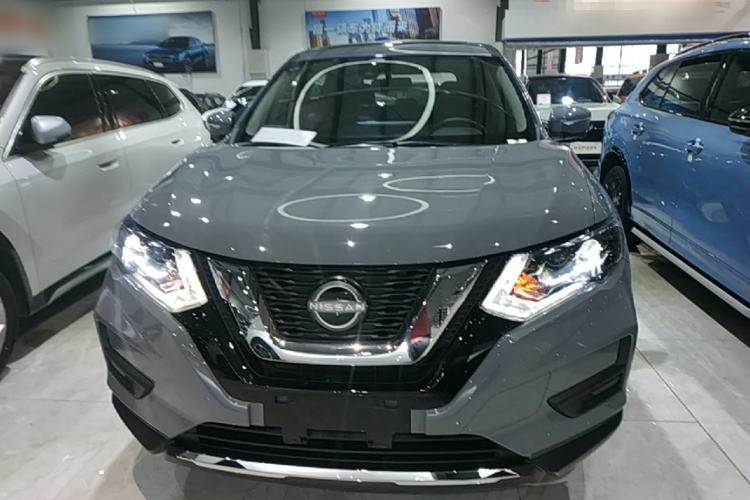 Used Nissan X-Trail 2025 Honor 2.0L Two-Wheel Drive Leading Edition Front