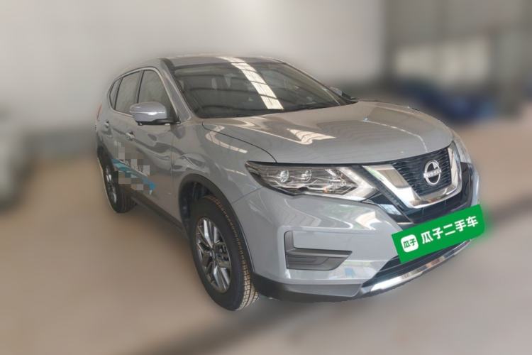Used Nissan X-Trail 2025 Honor 2.0L Two-Wheel Drive Leading Edition Front Right 45 Deg