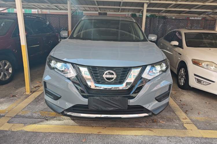 Used Nissan X-Trail 2025 Honor 2.0L Two-Wheel Drive Leading Edition Front