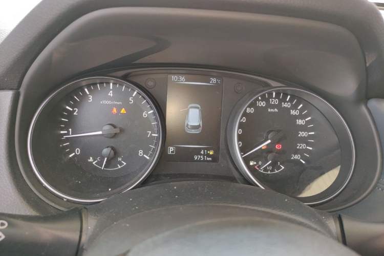 Used Nissan X-Trail 2025 Honor 2.0L Two-Wheel Drive Leading Edition Instrument Cluster